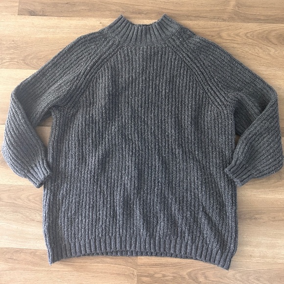 Universal Threads Woman’s Tunic Mock Neck Sweater- NWOT - Picture 5 of 7